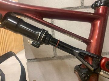 Used Specialized Epic Expert 2020 Mountainbike, Red, 29 — image 5 of 9