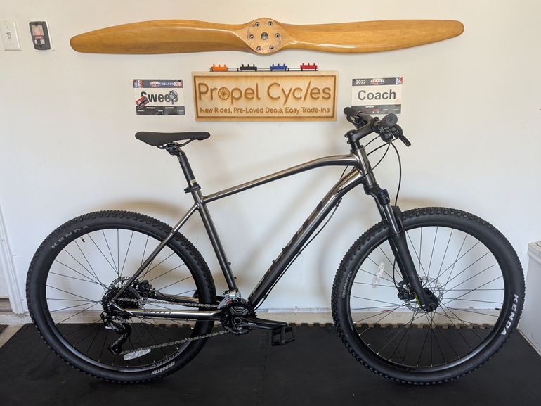scott aspect 950 bicycle Playtri The SCOTT Aspect 950 is a mountain hardtail that is designed to be light Promo Alert: Scott Aspect Series