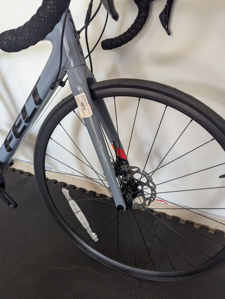 Used Felt FR Advanced 105 2022 2022 Road & Gravel, Light Gray — image 4 of 8