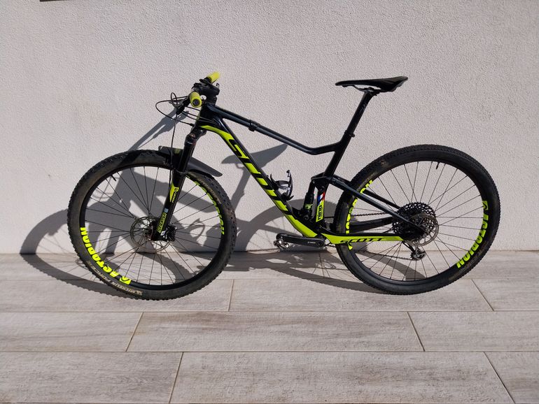 Used Scott Spark RC 900 Pro 2018 2018 Mountainbike, Black, 29 — image 2 of 7