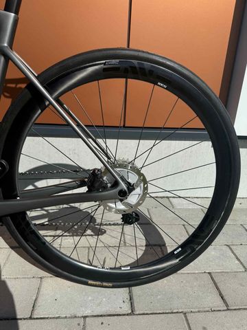 Used Enve Melee 2025 Road & Gravel, Light Gray — image 10 of 10