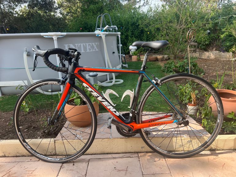 Used Stevens Izoard Pro Carbone Ultégra 2016 Road & Gravel, Orange — image 1 of 3