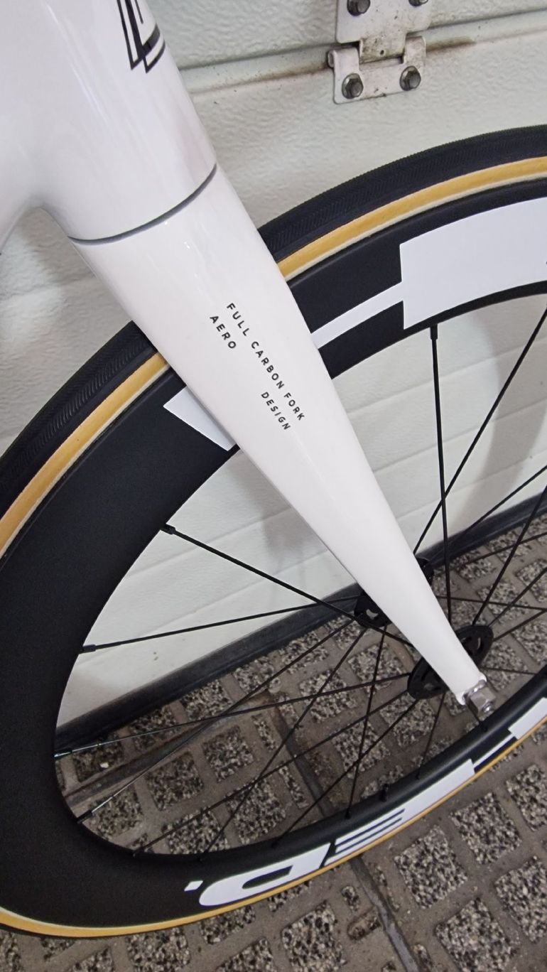 Used FabricBike Track 2025 Road & Gravel, White — image 4 of 6