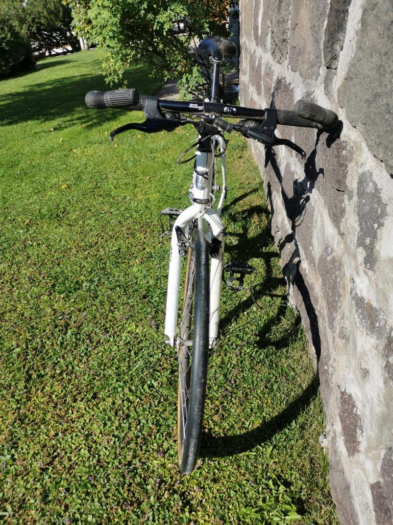 Used Trek 9000 1990 1990 Mountainbike, White — image 5 of 5
