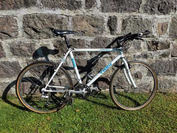 Used Trek 9000 1990 1990 Mountainbike, White — image 1 of 5