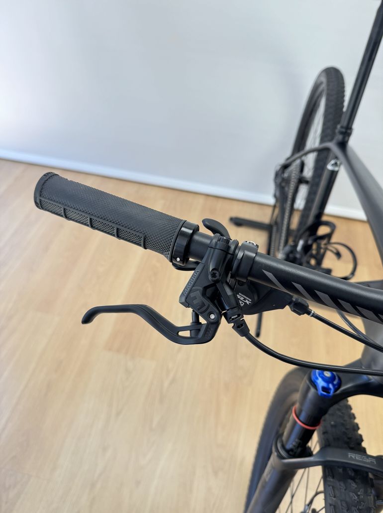 Used Specialized Specialized Stumpjumper HT Comp Carbon Taglia L | 2015 2015 Mountainbike — image 15 of 23