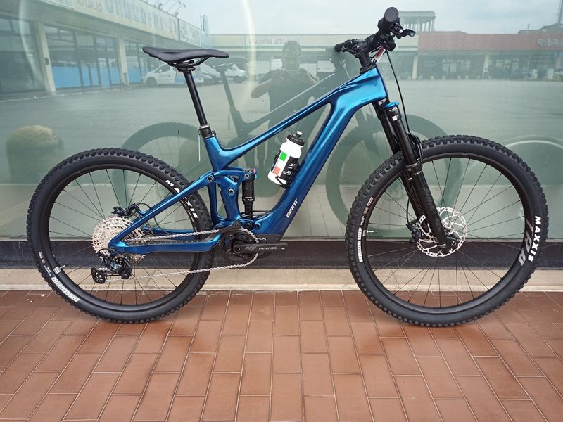 Tweedehands Giant Trance X Advanced E+ Elite 2 2024 2024 Mountainbike — afbeelding 1 van 10