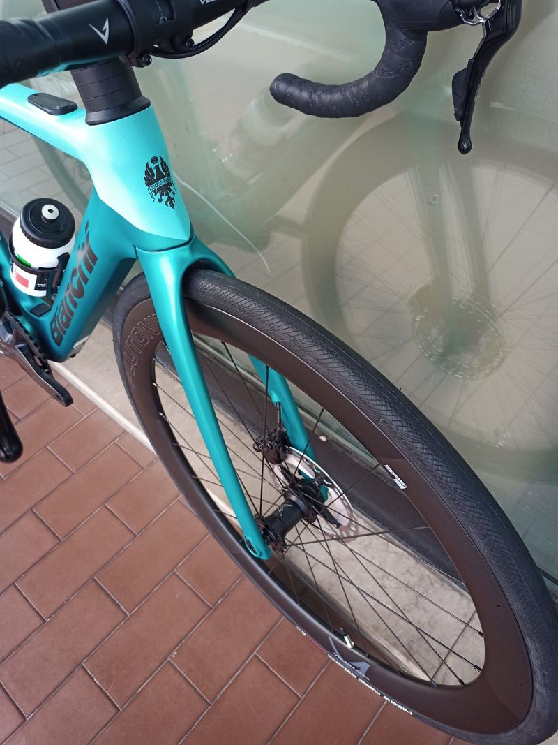 Gebrauchtes Bianchi e-Oltre 105 2024 2024 Road & Gravel, Grün — Bild 3 von 9