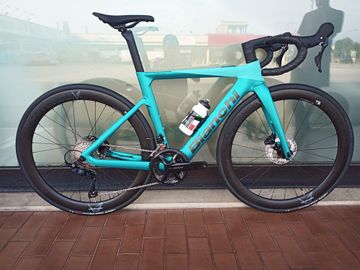 Tweedehands Bianchi e-Oltre 105 2024 2024 Road & Gravel
