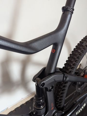 Used Scott Genius 910 2022 2022 Mountainbike, Black, 29 — image 11 of 14