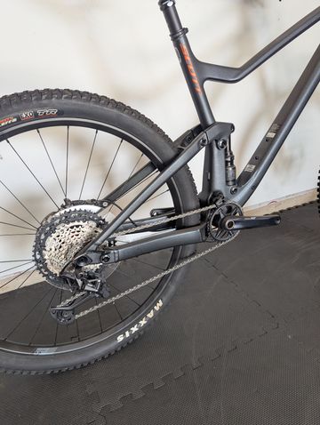 Used Scott Genius 910 2022 2022 Mountainbike, Black, 29 — image 3 of 14