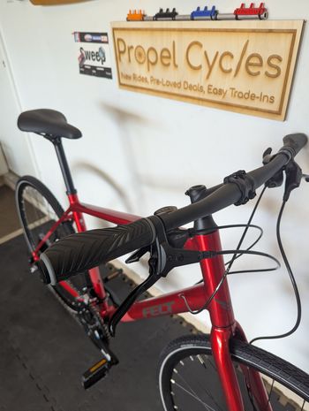 Used Felt NEW Felt Verza Speed 40, Red Ano, Size 56 2022 Road & Gravel, Red — image 4 of 9