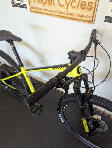 Used Scott Scale 970 2022 2022 Mountainbike, Black, 29 — image 5 of 10