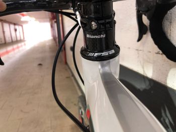 Used Bianchi NoveDueOtto Superleggera 2015 Road & Gravel, White — image 6 of 8