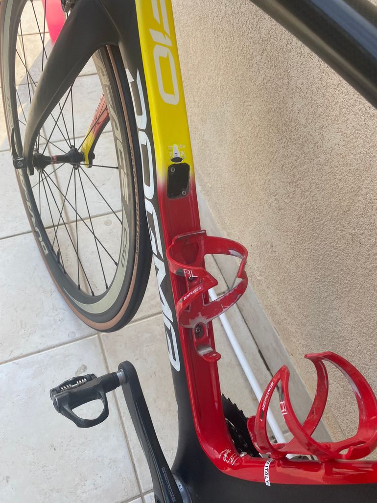Gebrauchtes Pinarello F10 2022 Road & Gravel, Schwarz — Bild 3 von 7