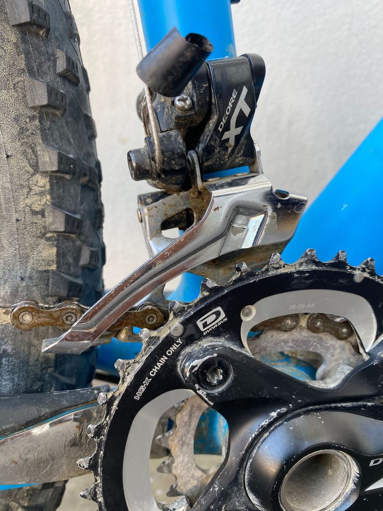 Used Trek Superfly 9.8 2015 Mountainbike, Azul — image 14 of 14