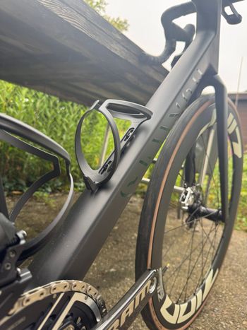 Used Canyon Ultimate CFR AXS 2025 2025 Road & Gravel, Schwarz — image 12 of 13