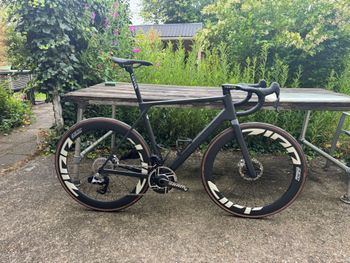 Used Canyon Ultimate CFR AXS 2025 2025 Road & Gravel, Schwarz — image 1 of 13