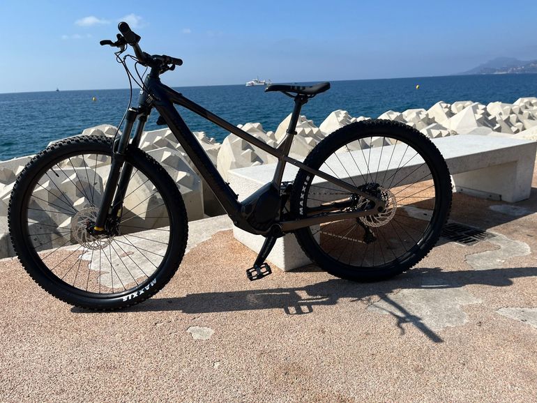 Tweedehands Rocky Mountain Fusion Powerplay 10 Microshift 2024 2024 Mountainbike — afbeelding 2 van 14