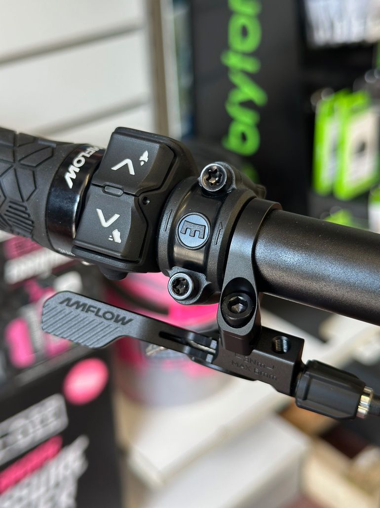 Używany Amflow PL Carbon (800Wh) 2025 2025 Mountainbike — zdjęcie 11 z 11
