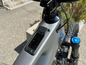 Używany Amflow PL Carbon (800Wh) 2025 2025 Mountainbike — zdjęcie 8 z 11