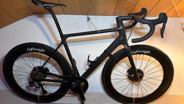 Brugt Canyon Endurace CF SLX Disc 8.0 Di2 2018 2018 Road & Gravel — billede 2 af 24