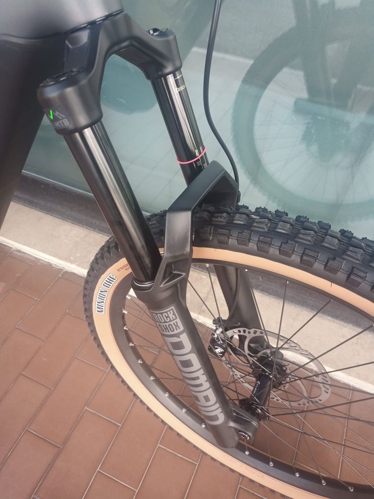 Used CUBE STEREO HYBRID 160 HPC, RACE 750 27.5 2024 2024 Mountainbike, Light Gray, 27.5 — image 3 of 9