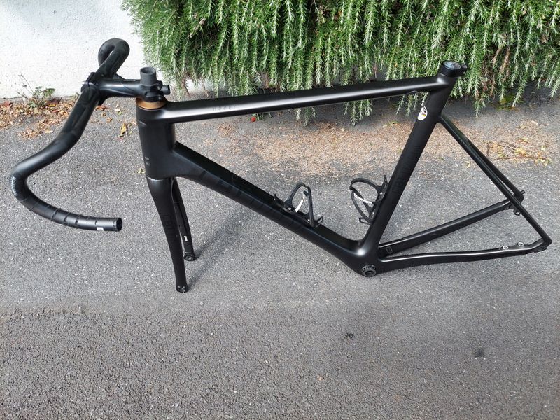 Used CBT Italia Necer 2020 Frameset 2020 Road & Gravel, Black — image 2 of 3