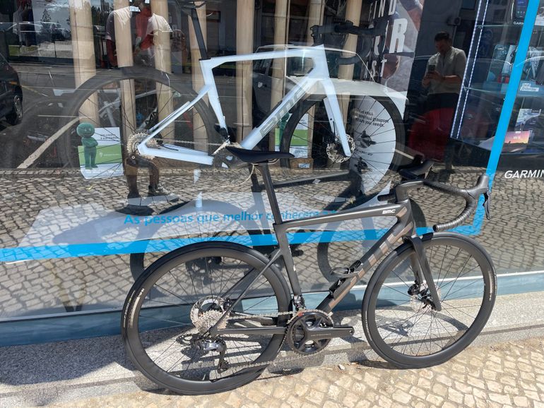 BMC TEAMMACHINE SLR 01 FOUR 2026 2025