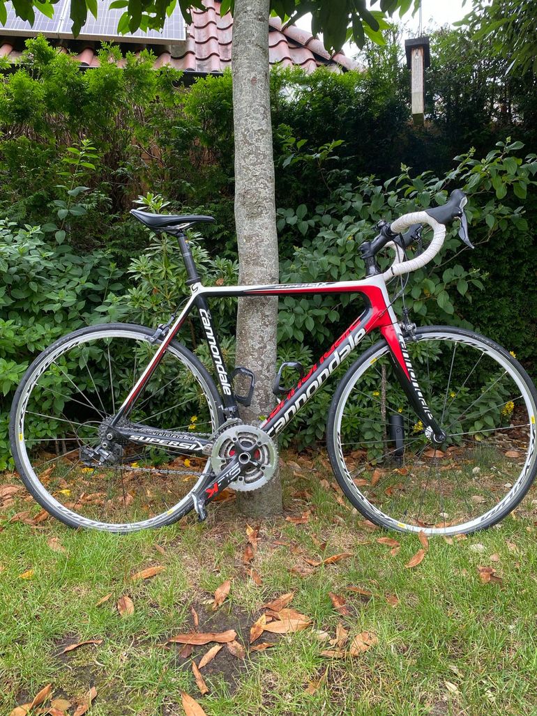 Used Cannondale Supersix Evo 2013 2013 Road & Gravel, Red — image 1 of 9