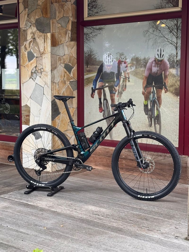 Used Scott Spark RC Team 2025 MTB