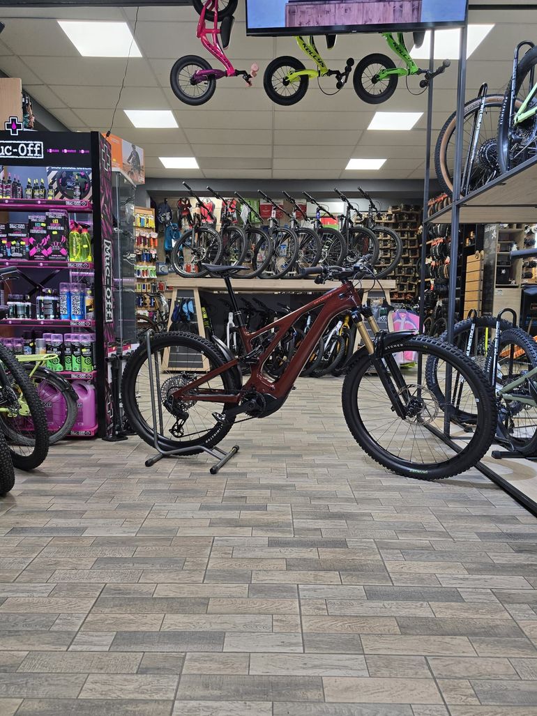 Brugt Specialized Turbo Levo Pro Carbon 2024 2024 Mountainbike — billede 2 af 32