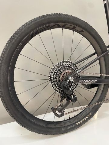Gebrauchtes Specialized Epic SRAM XX SL Eagle AXS (T-Type) 2024 Mountainbike, Grün — Bild 5 von 9