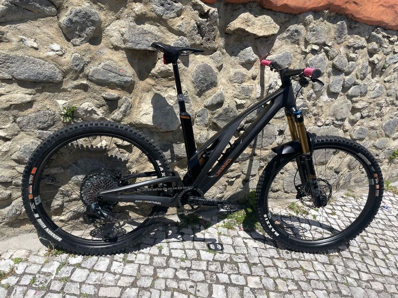 Used UNNO BURN SRAM XX1 Eagle AXS 2023 MTB