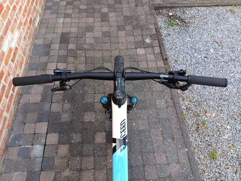 Used Canyon Exceed CF 6 2022 2022 Mountainbike, White, 29 — image 4 of 5