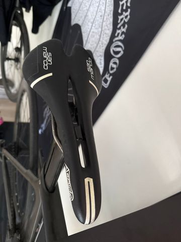 Gebrauchtes Felt Ar1 Shimano Dura Ace Di2 2014 Road & Gravel, Schwarz — Bild 5 von 7