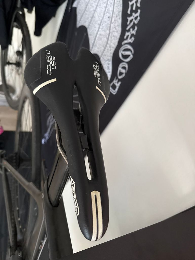 Gebrauchtes Felt Ar1 Shimano Dura Ace Di2 2014 Road & Gravel, Schwarz — Bild 5 von 7