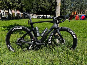 Used Pinarello Dogma Shimano Ultegra Di2 2023 Road & Gravel