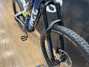 Used Husqvarna Mountain Cross MC2 2023 2023 Mountainbike — image 5 of 6
