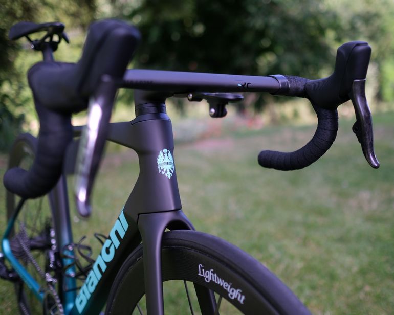 Gebrauchtes Bianchi Specialissima RC 2024 Road & Gravel, Schwarz — Bild 2 von 23