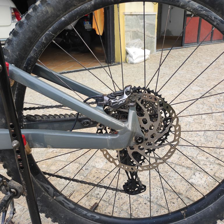 Used Focus JAM² 7.9 2022 2022 Mountainbike, Light Gray, 29 — image 4 of 8