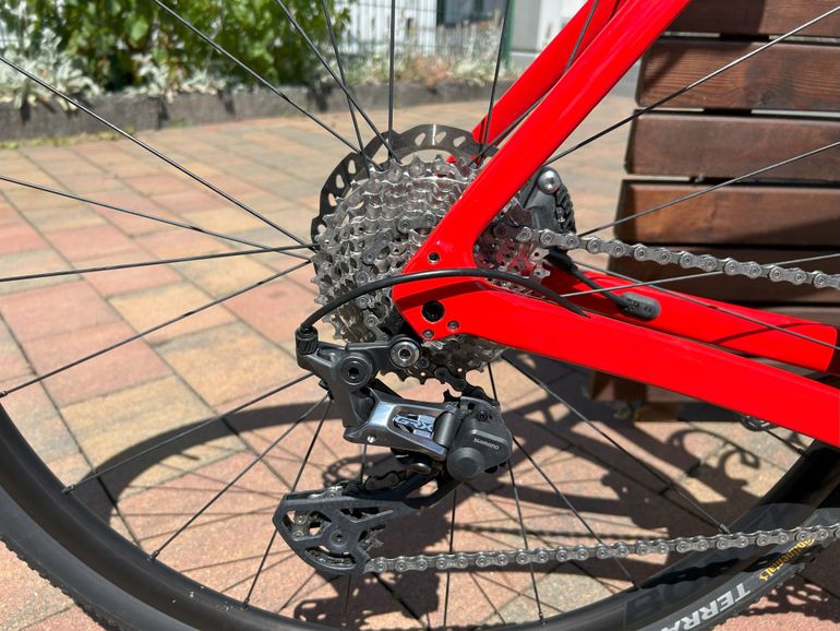 Used Trek Checkpoint SL 5 2022 2022 Road & Gravel, Red — image 3 of 7