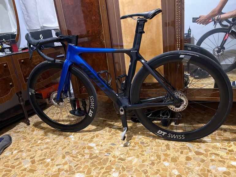 Used Giant Propel Advanced SL 0 Disc 2020 Frameset 2020 Road & Gravel, Blue — image 2 of 5