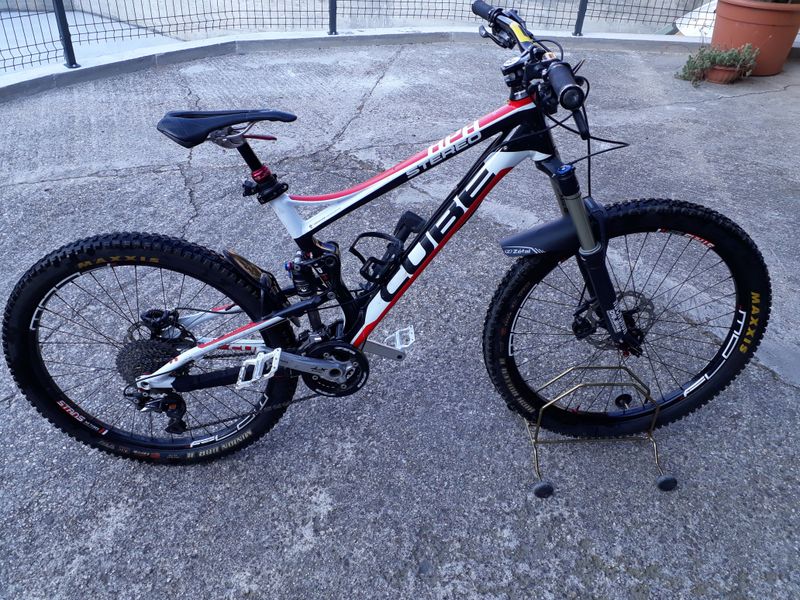 Brugt CUBE Stereo Hpa 2011 Mountainbike — billede 1 af 10