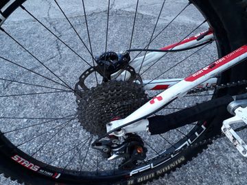 Brugt CUBE Stereo Hpa 2011 Mountainbike — billede 2 af 10