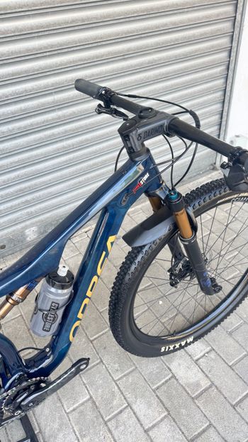 Used Orbea OIZ M LTD 2022 2022 Mountainbike, Blue, 29 — image 4 of 6