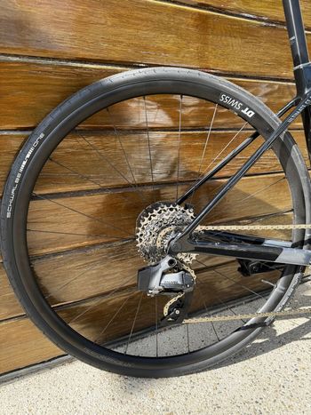 Used Canyon Ultimate CF SL 7 AXS 2025 2025 Road & Gravel, Light Gray — image 4 of 6
