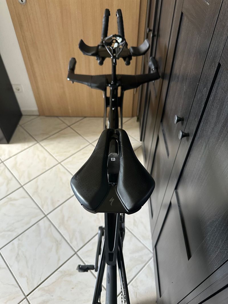 Używany Specialized Shiv Expert Disc 2022 2022 Road & Gravel — zdjęcie 5 z 9