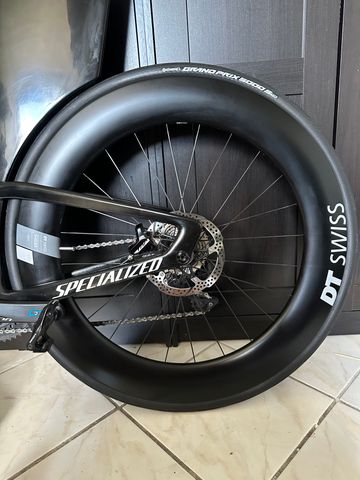 Używany Specialized Shiv Expert Disc 2022 2022 Road & Gravel — zdjęcie 7 z 9