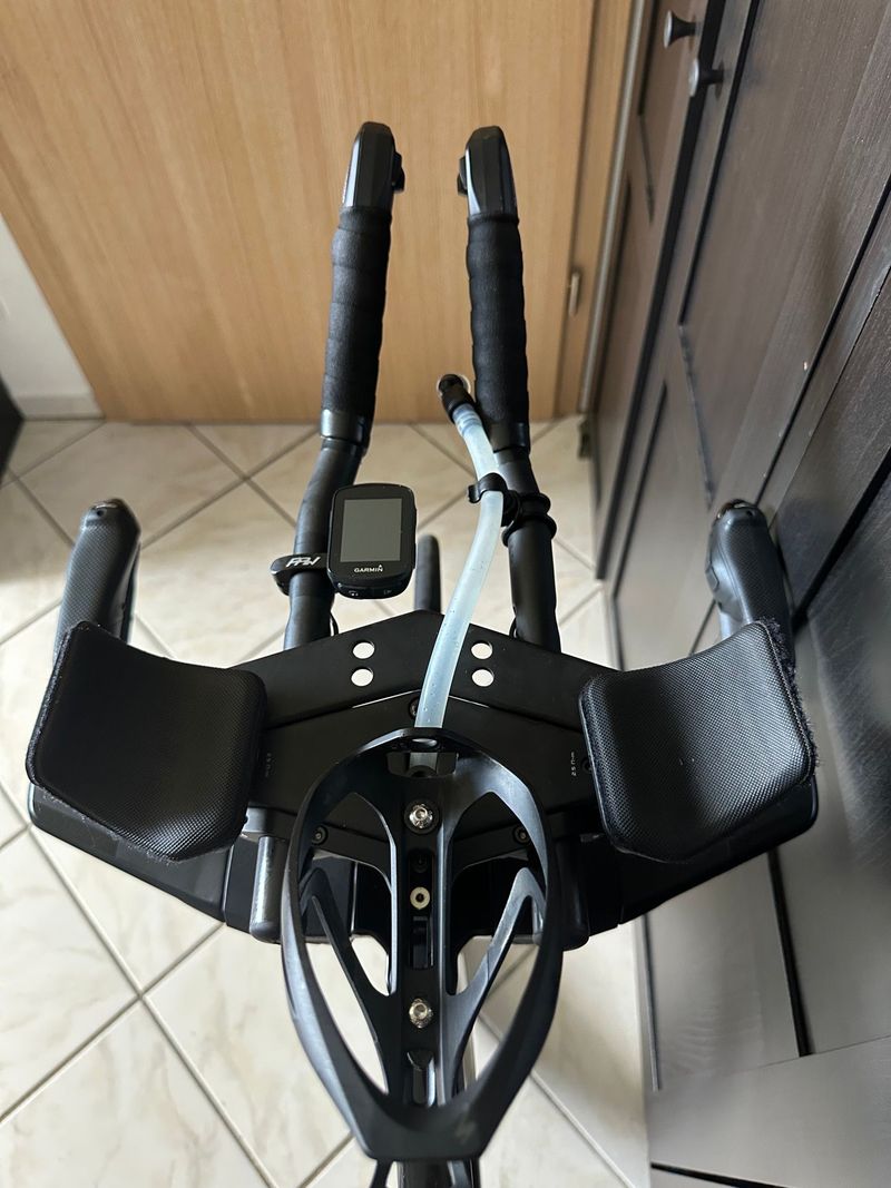 Używany Specialized Shiv Expert Disc 2022 2022 Road & Gravel — zdjęcie 9 z 9
